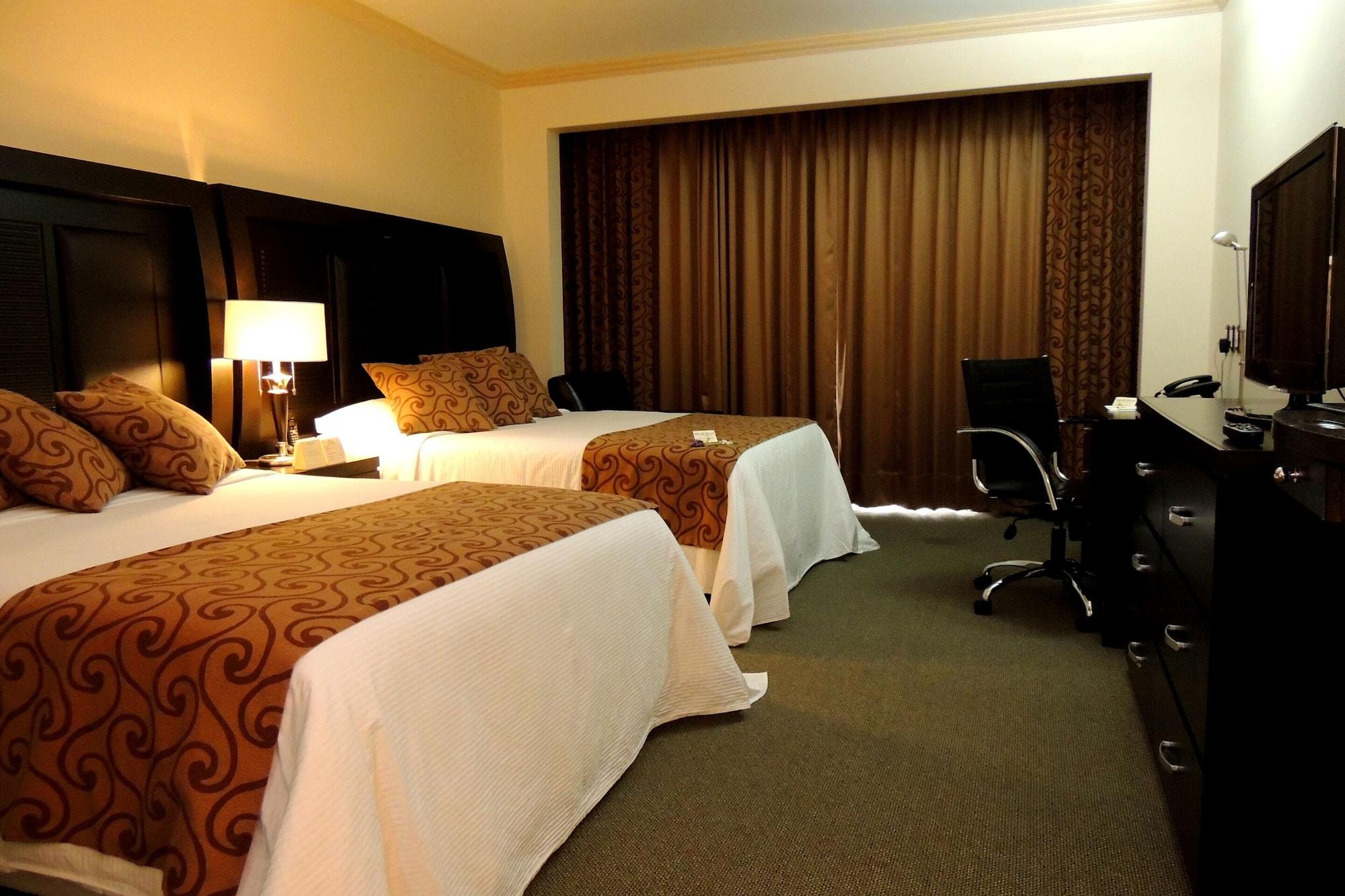 טולה דה איינדה Hotel Real Del Bosque Golf And Spa מראה חיצוני תמונה