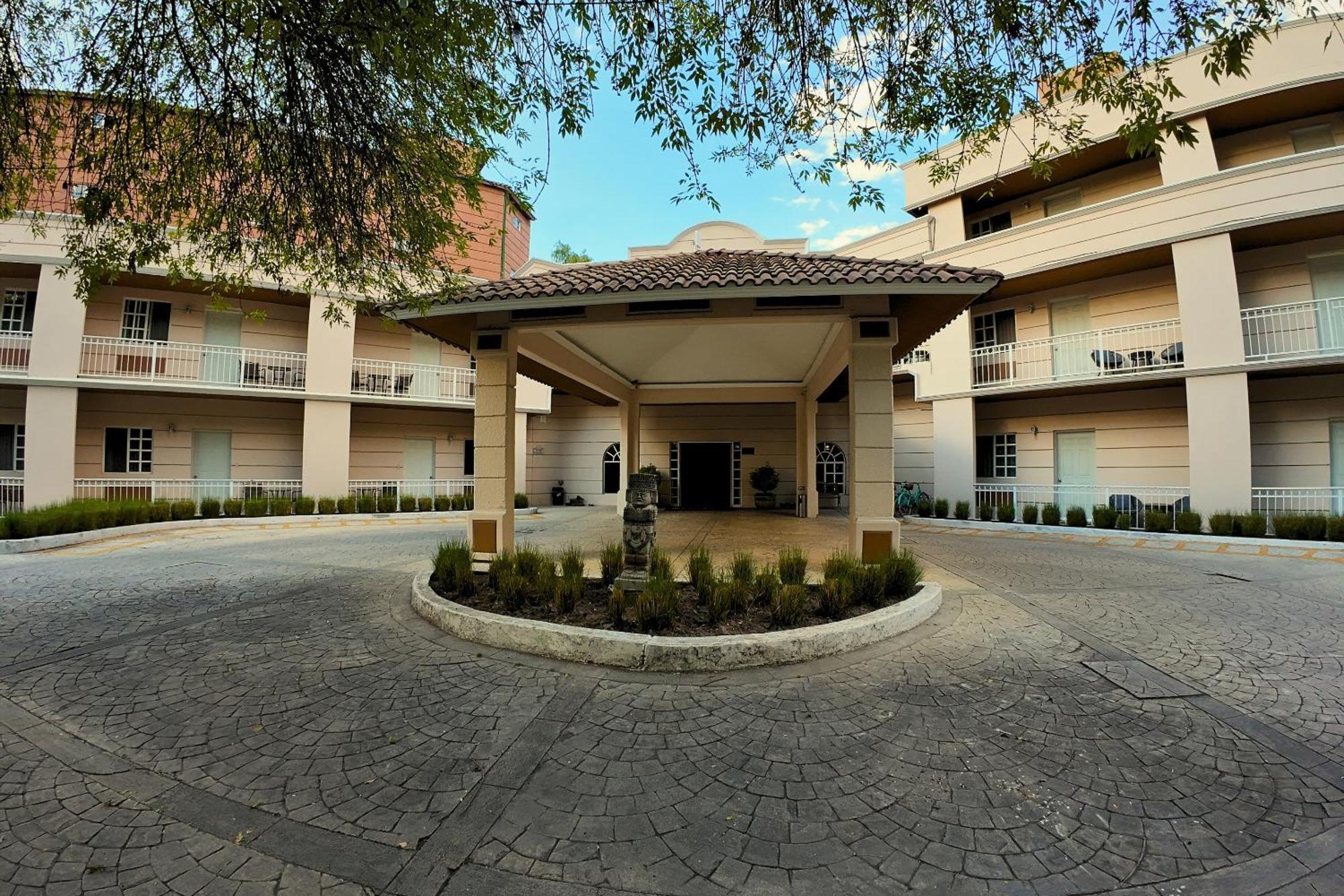 טולה דה איינדה Hotel Real Del Bosque Golf And Spa מראה חיצוני תמונה