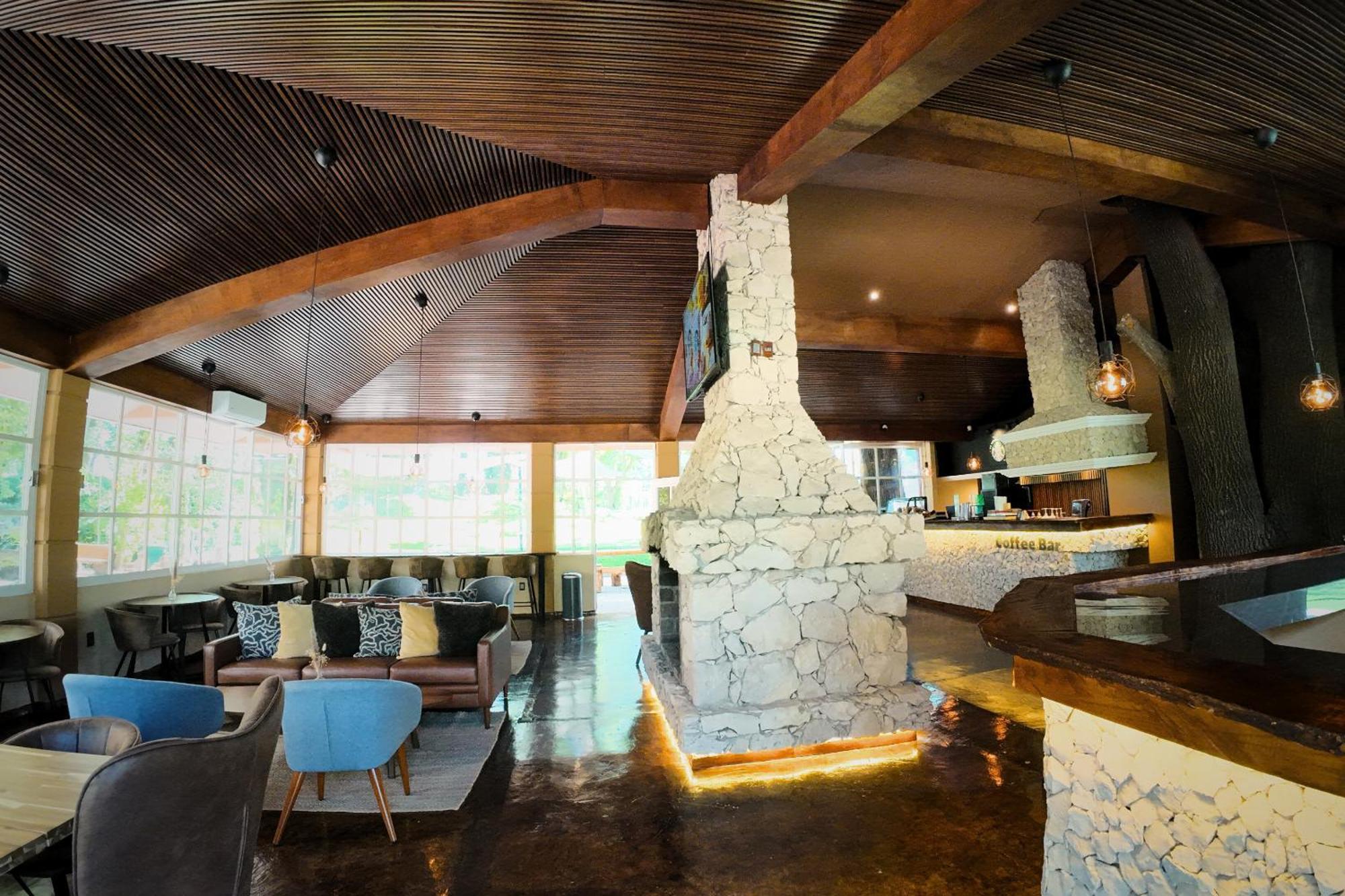 טולה דה איינדה Hotel Real Del Bosque Golf And Spa מראה חיצוני תמונה
