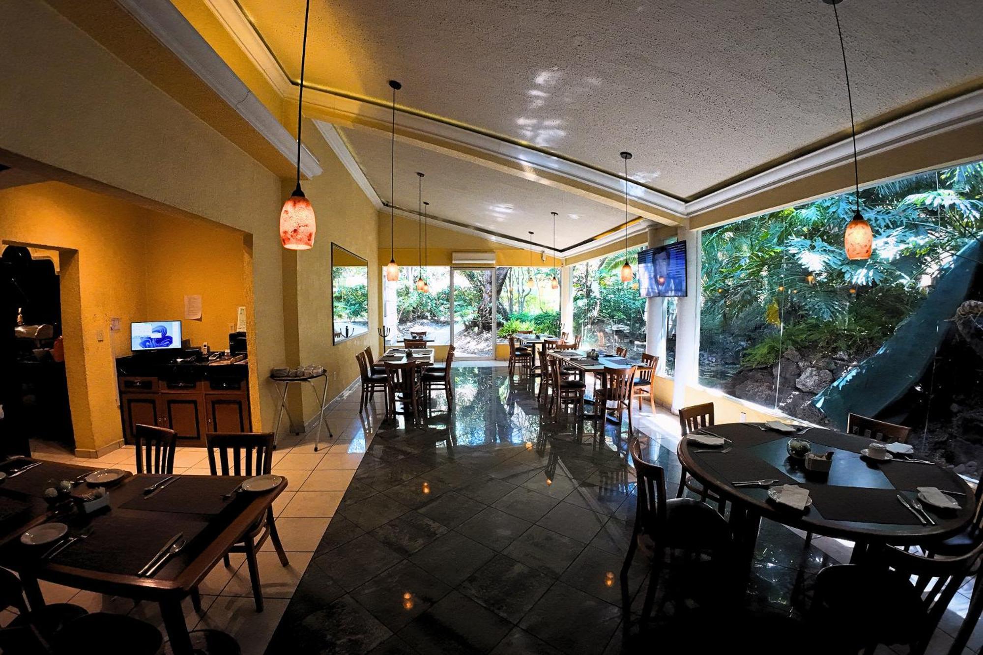 טולה דה איינדה Hotel Real Del Bosque Golf And Spa מראה חיצוני תמונה