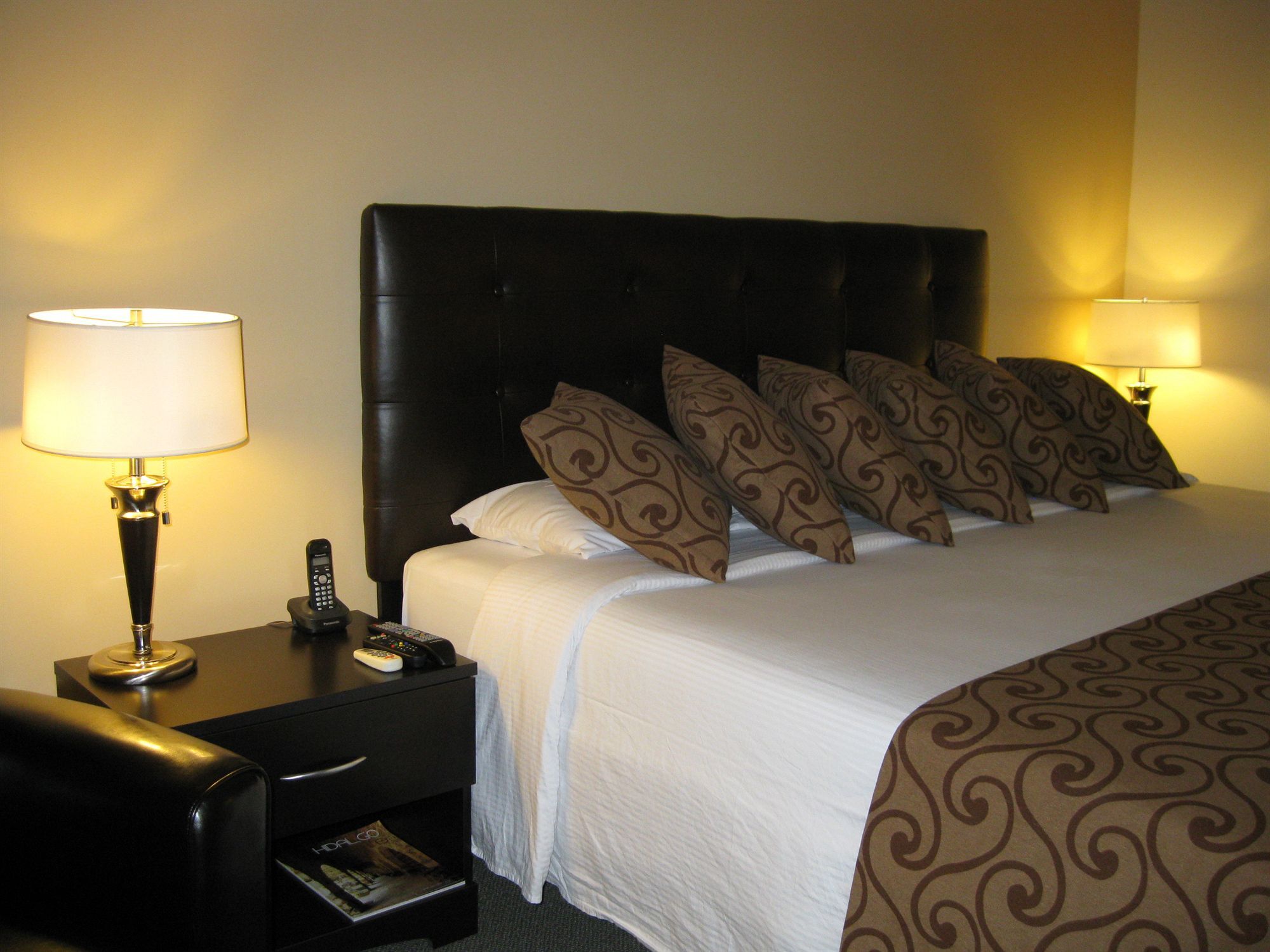 טולה דה איינדה Hotel Real Del Bosque Golf And Spa מראה חיצוני תמונה