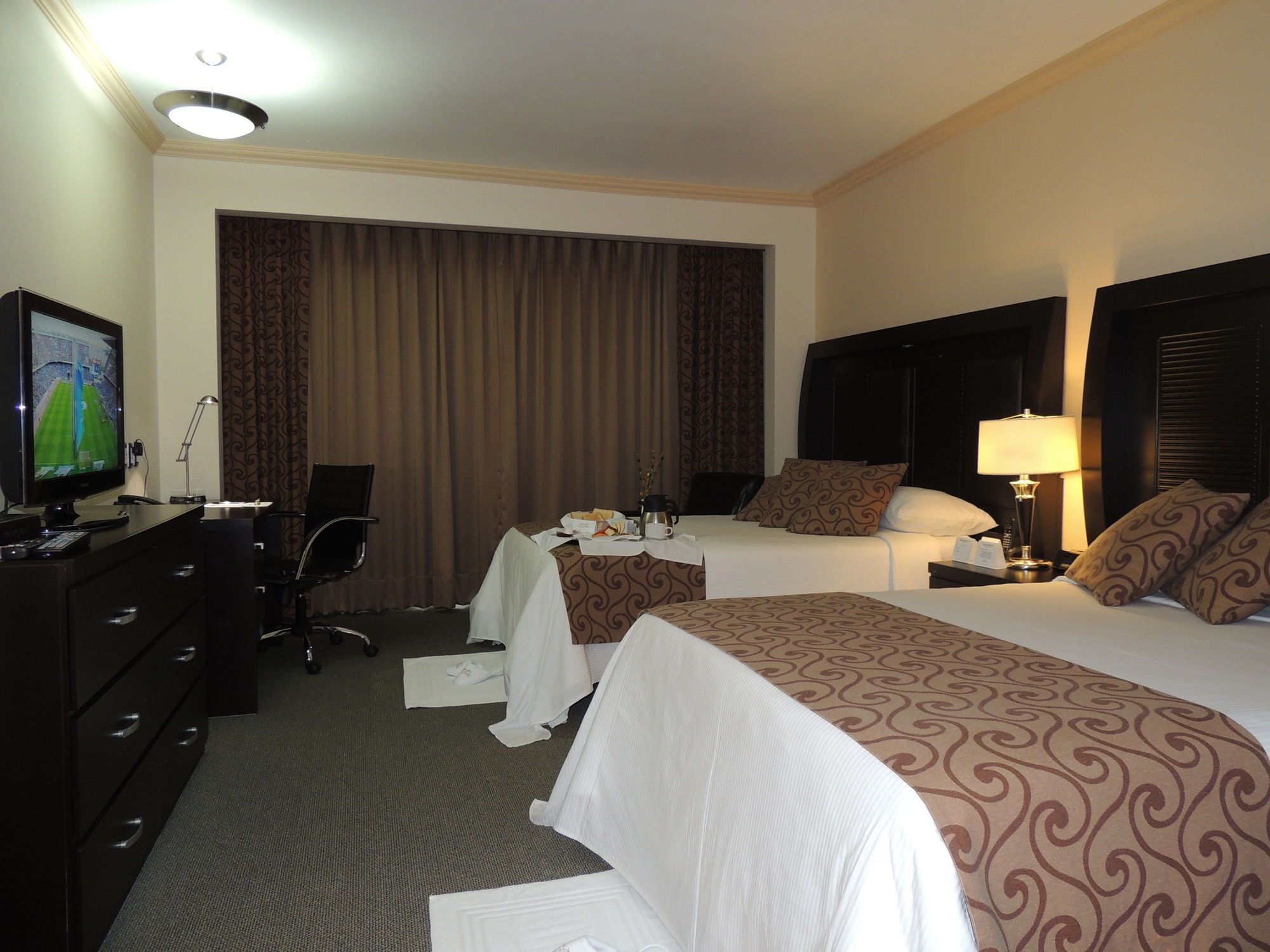 טולה דה איינדה Hotel Real Del Bosque Golf And Spa מראה חיצוני תמונה