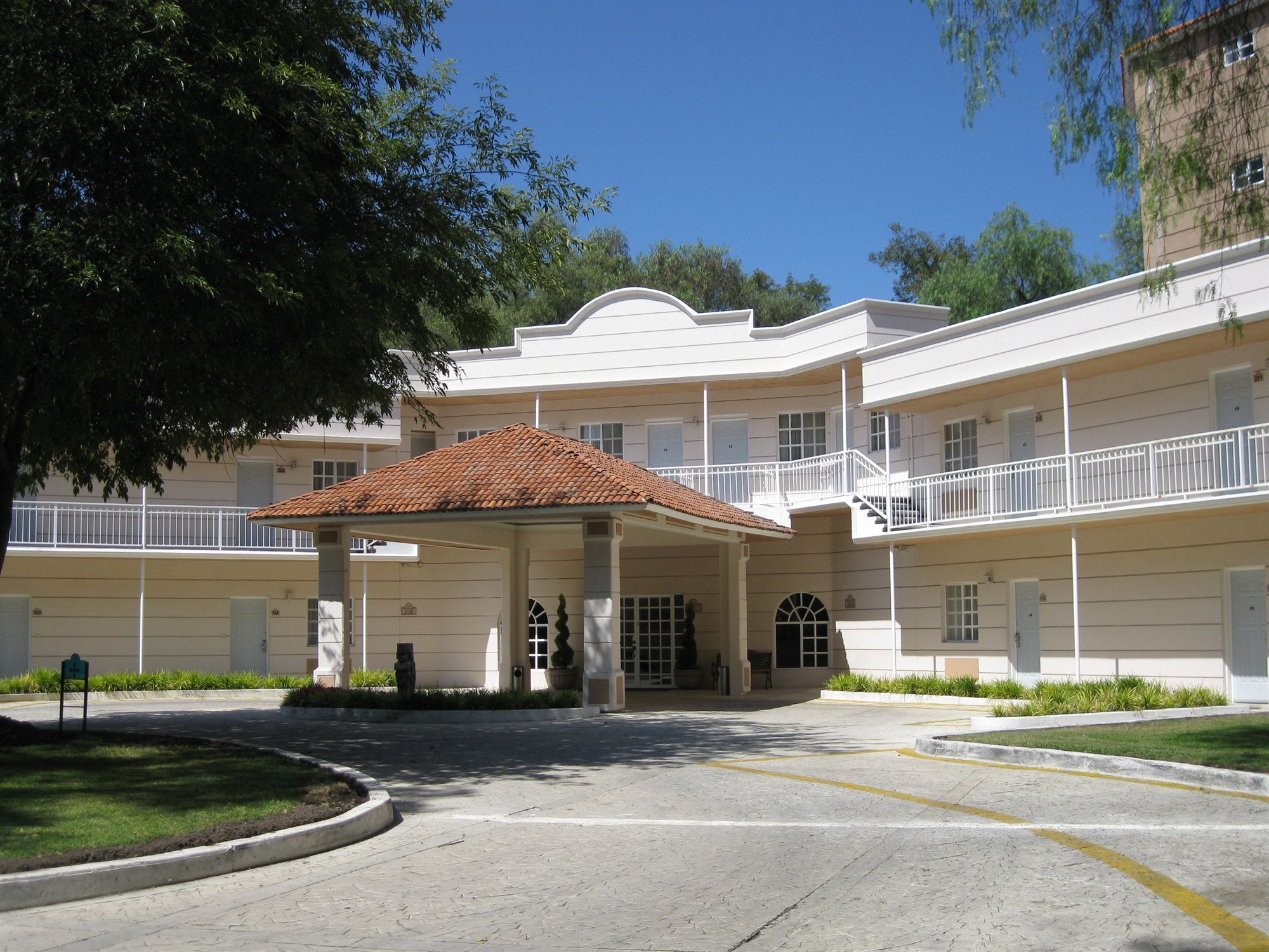 טולה דה איינדה Hotel Real Del Bosque Golf And Spa מראה חיצוני תמונה